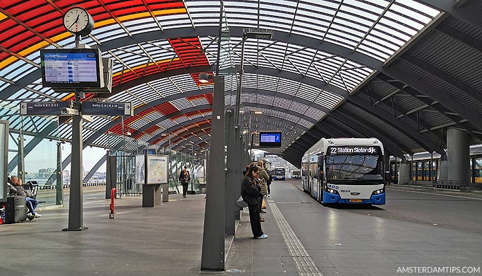 amsterdam central bus station