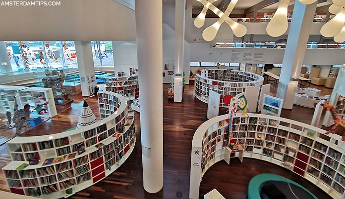 amsterdam central library oba children's section