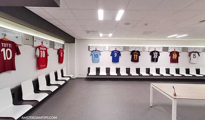 johan cruijff arena - ajax visitors dressing room