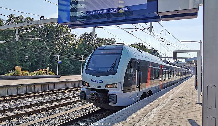 arnhem dusseldorf train abelio