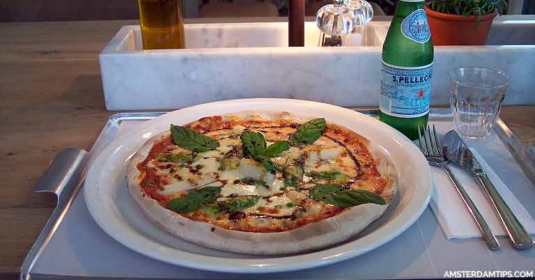 cheap eats in amsterdam