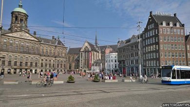 dam square amsterdam