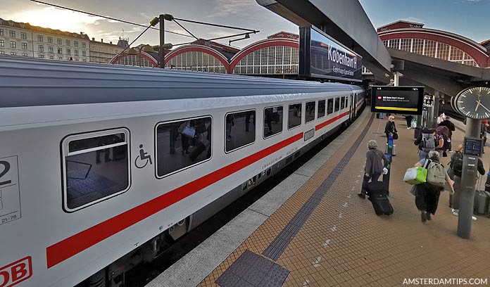 hamburg intercity at copenhagen station