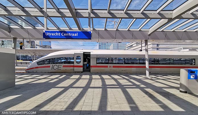 ice international train at utrecht central