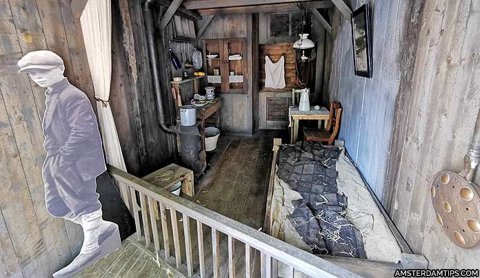 museum het schip amsterdam slum mock-up