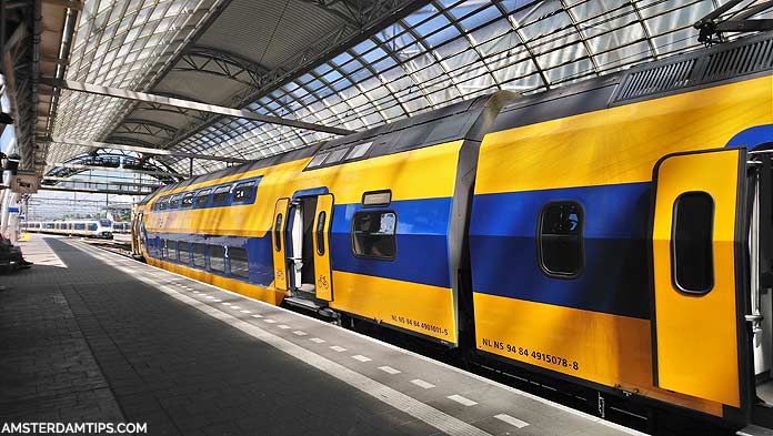 ns train amsterdam central