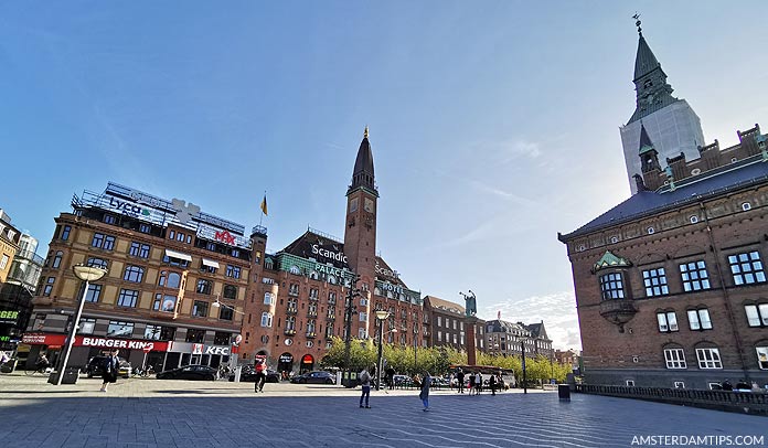 radhuspladsen square in copenhagen