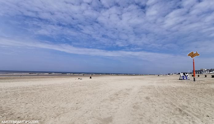 zandvoort beach